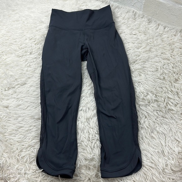 Lululemon Revitalize Crop (21") Blue Tied - Picture 1 of 7